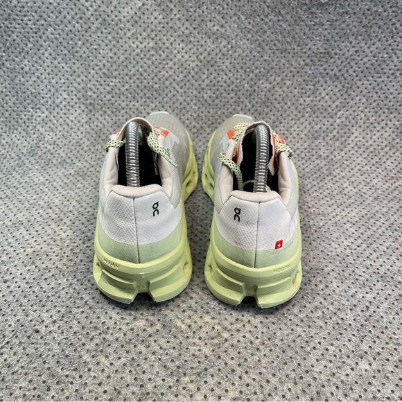 On Cloud Cloudmaster Running Shoes Size 8.5 Women’s - Picture 6 of 12